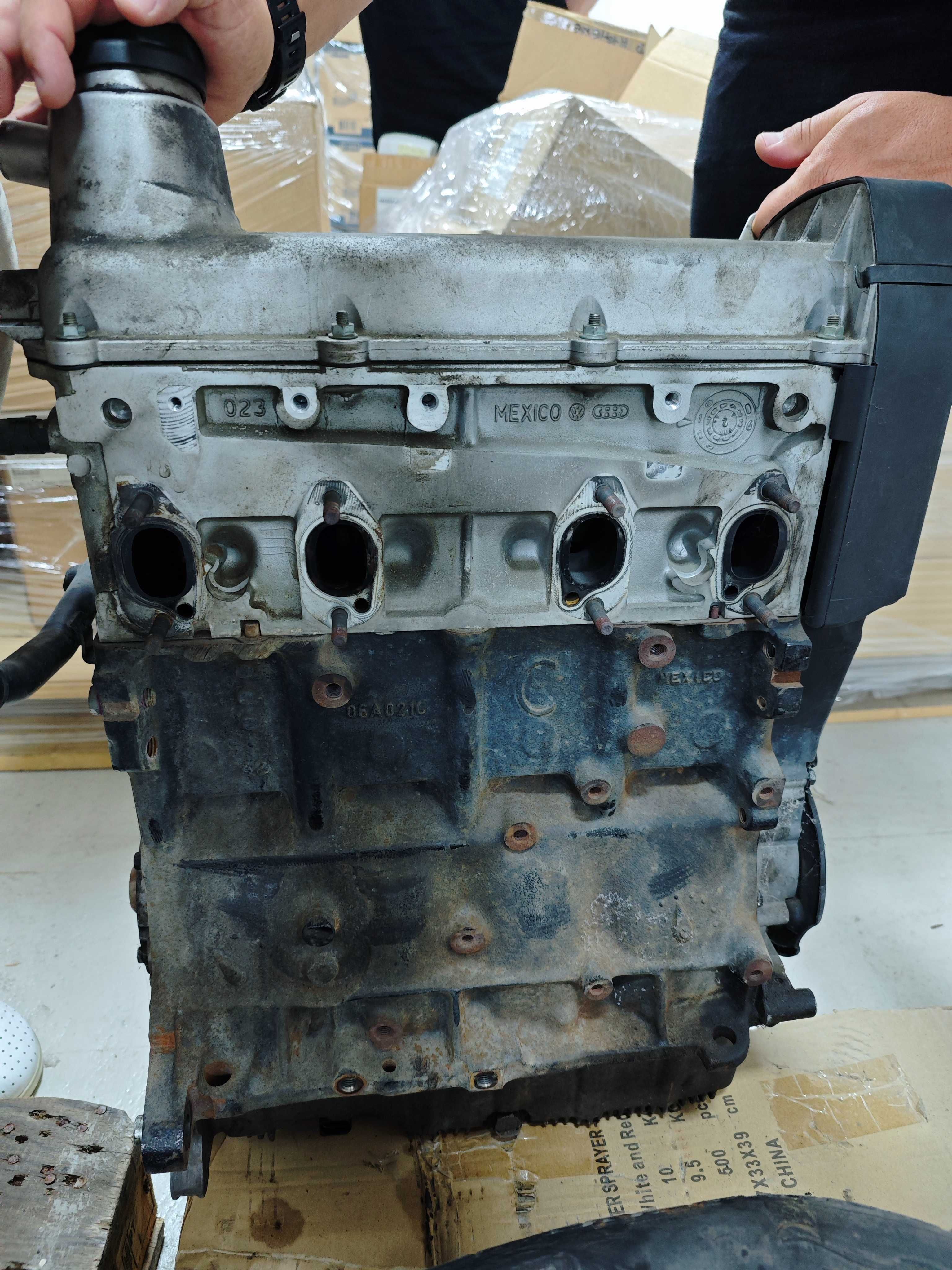 двигател VW Caddy 3 III 2004–2015 2.0 бензин
