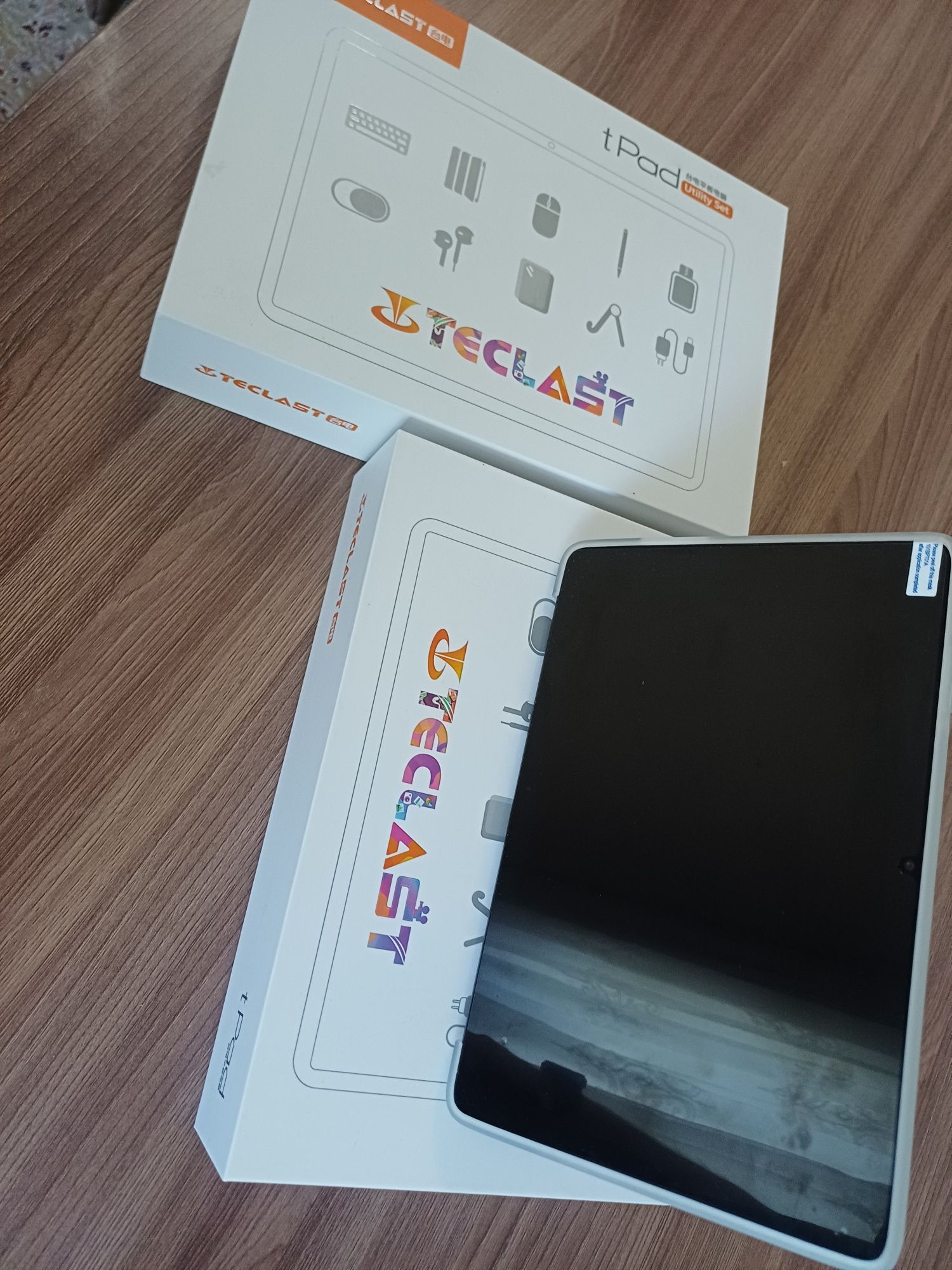 Планшет фирмы Teclast