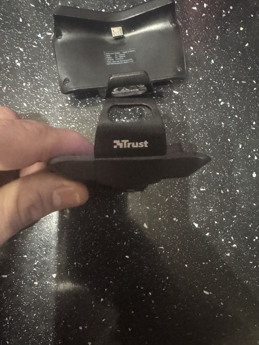 TRUST - 2 Acumulatori externi Controler PS4