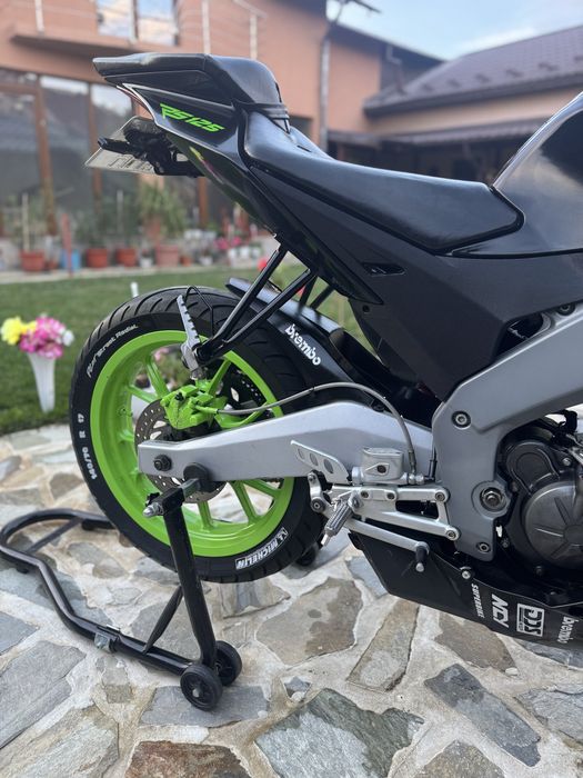 Vand Aprilia RS4 125 (nu yzf,ktm,cbr)