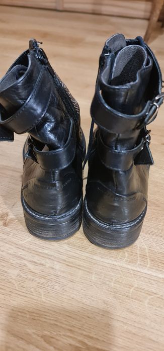 Боти от естествена кожа