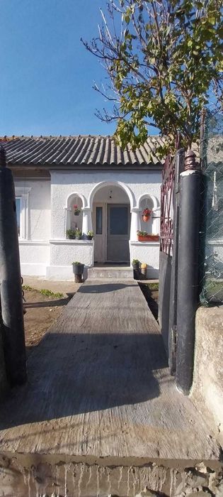 Casa de vânzare in sat Plopeni, jud Constanța