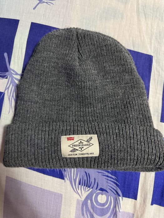 Caciula Levi’s Gri