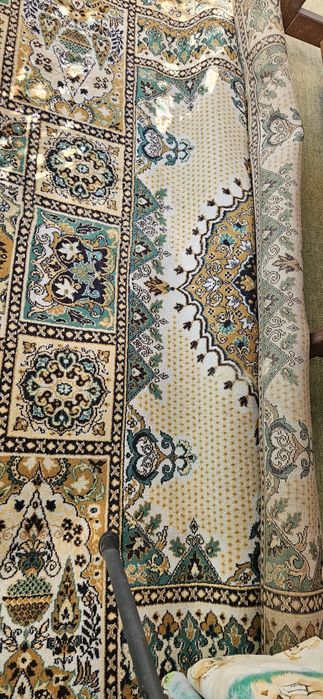 Covor 3*3,5m stare foarte buna