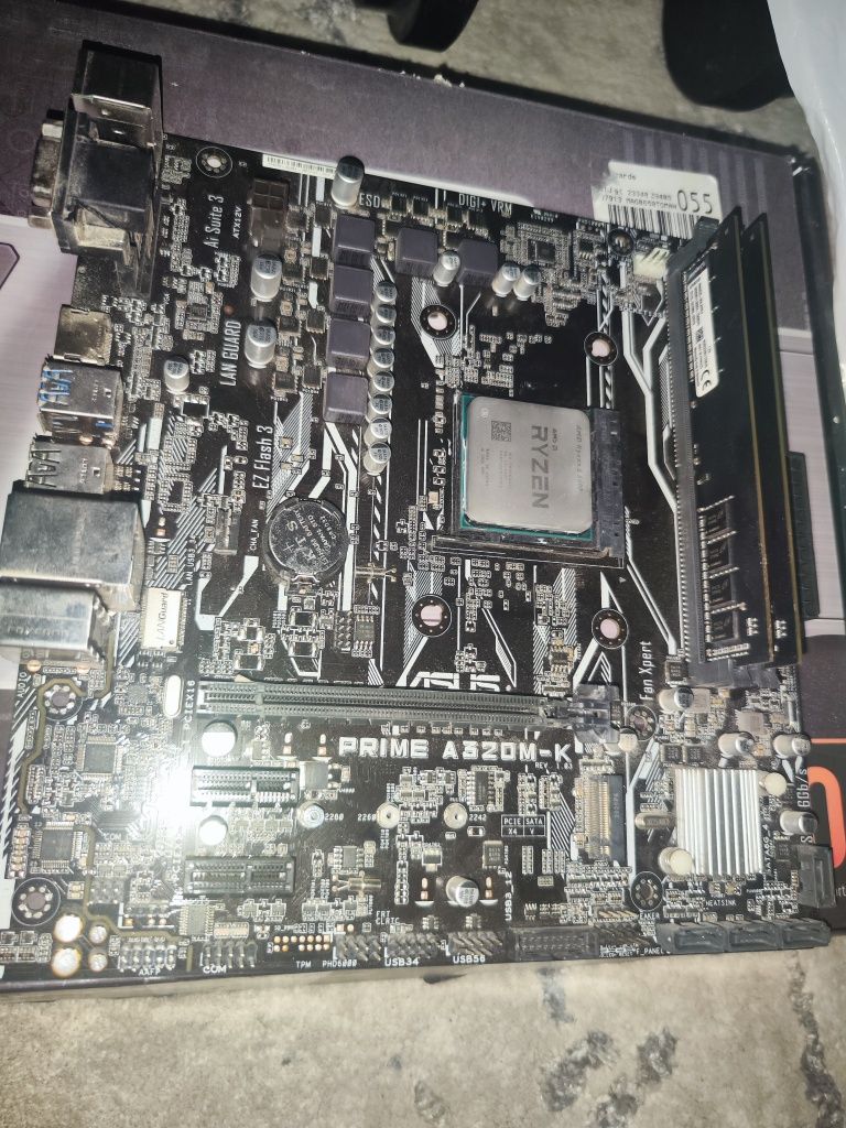 Продается комплект Ryzen 5 5600