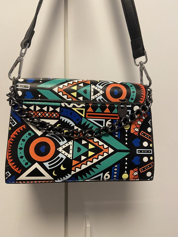 Чанта на zara