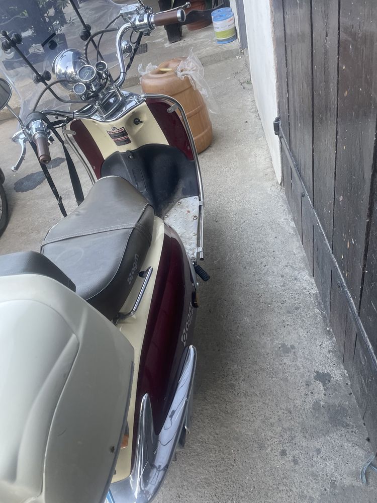 Scutere 49 CC AGM retro acte de provenienta