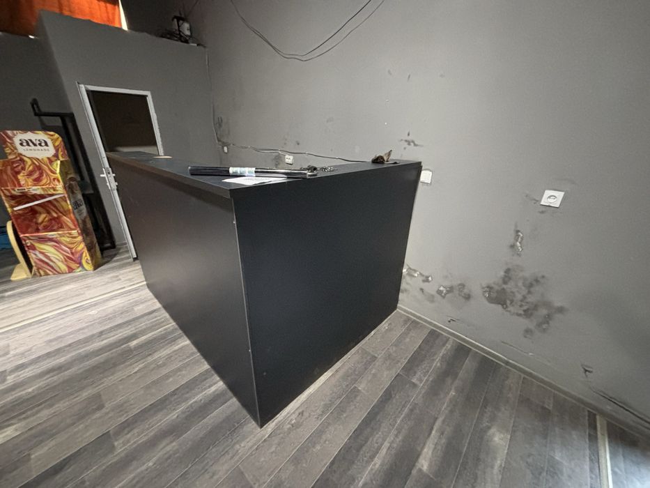 Продаю стойку ресепшена / стойку администратора