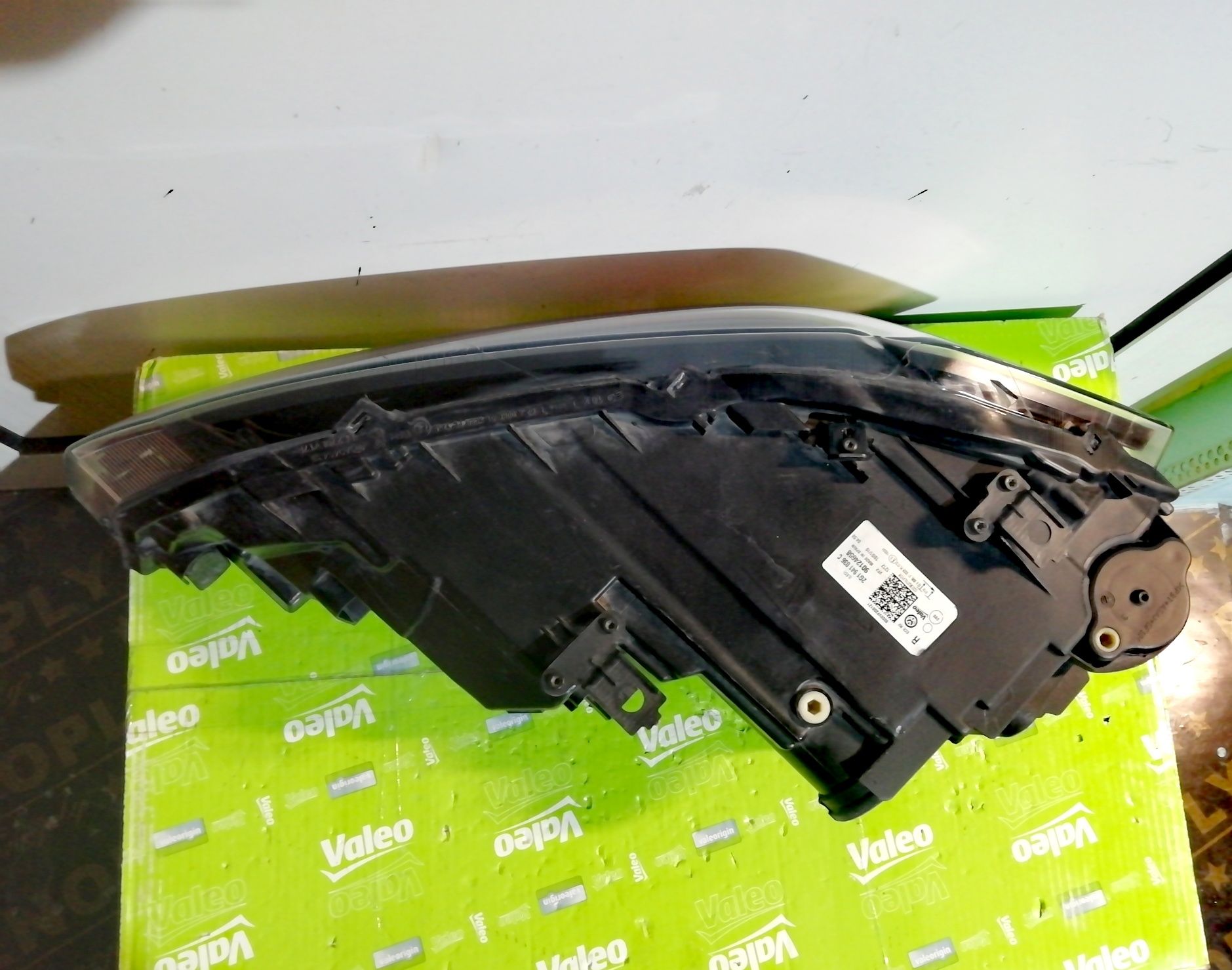 Фар фарове за Фолксваген Поло 2Г / VW Polo 2G GTI FULL LED.