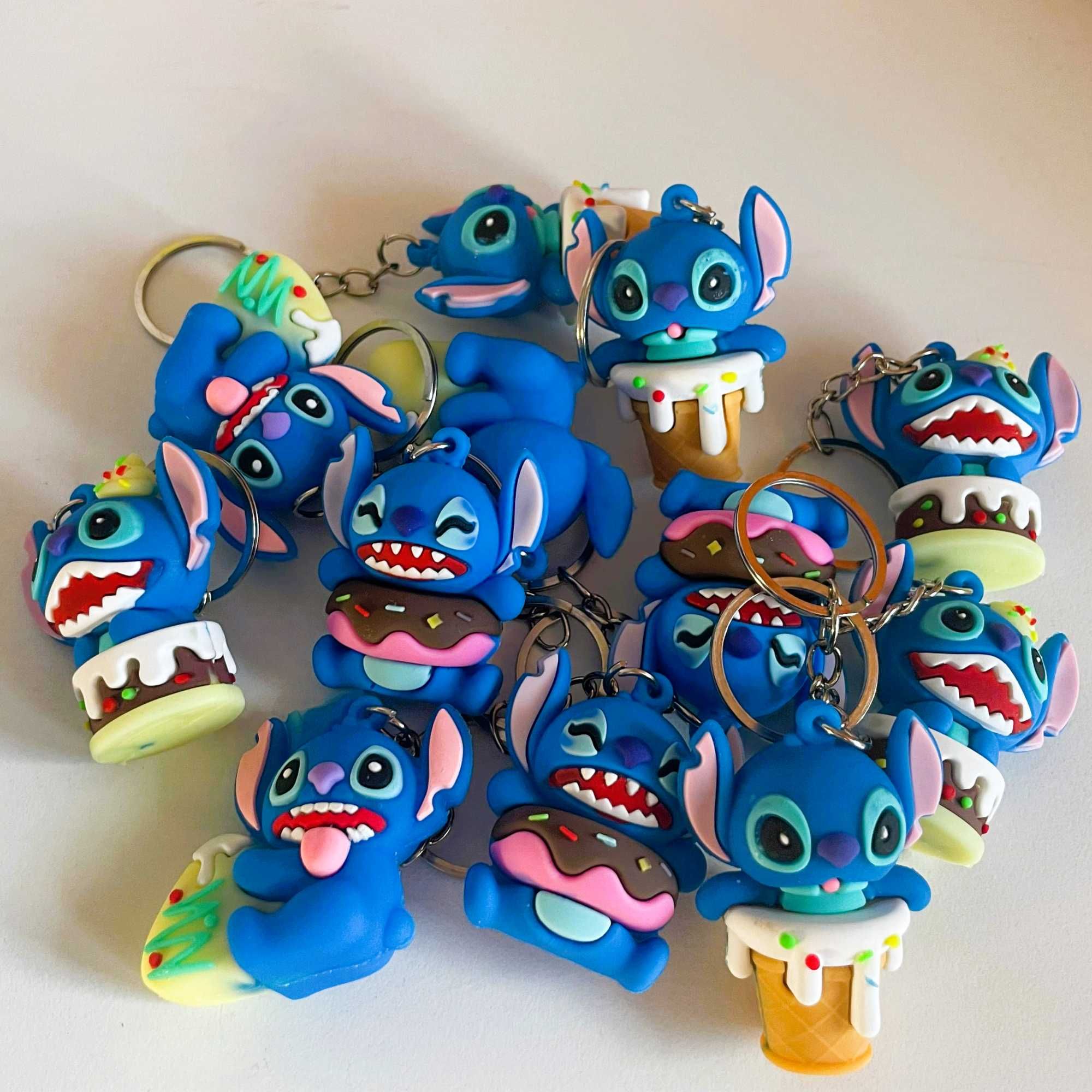 Стич Stitch ключодържател 3D фигурка