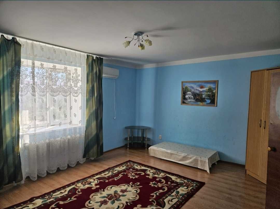 2-комнатная квартира, 62 м², 2/5 этаж, 5 мкрн, президентская школа