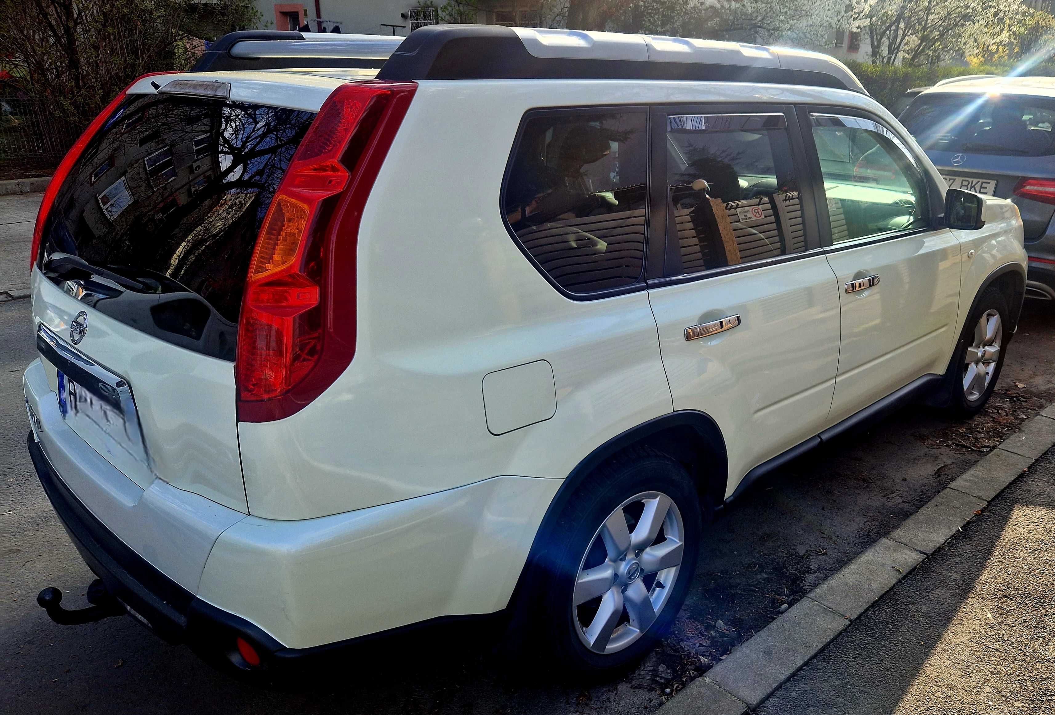 Nissan X-Trail 2008 • 2.0 BENZINĂ • AUTOMAT •PIELE, TRAPA • 168.000 km