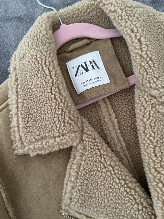 Яке Zara в кафяво