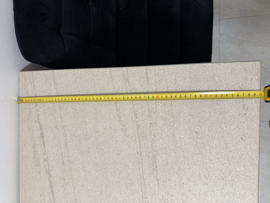 Masa bucatarie+3 scaune catifea