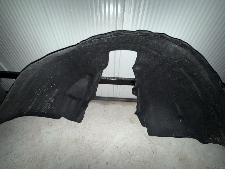 Подкалник преден ляв Volvo XC 60