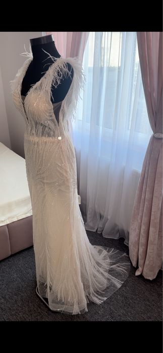 Vand rochie de mireasa marca Maya Fashion