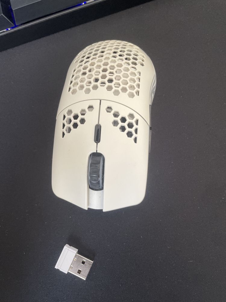 Мишка Glorius Model O Wireless