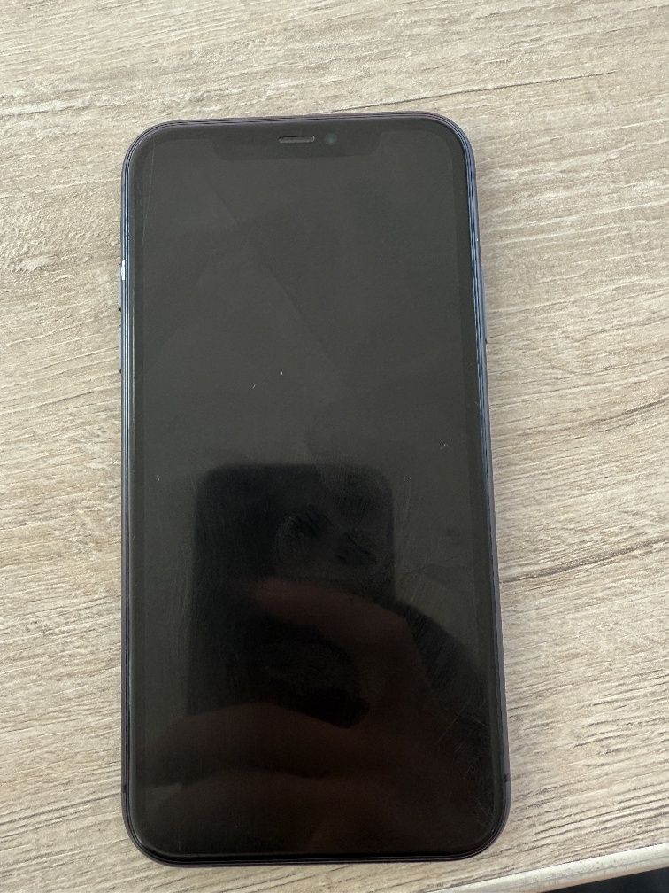 Iphone 11 pamyati 64lik yonksi 76