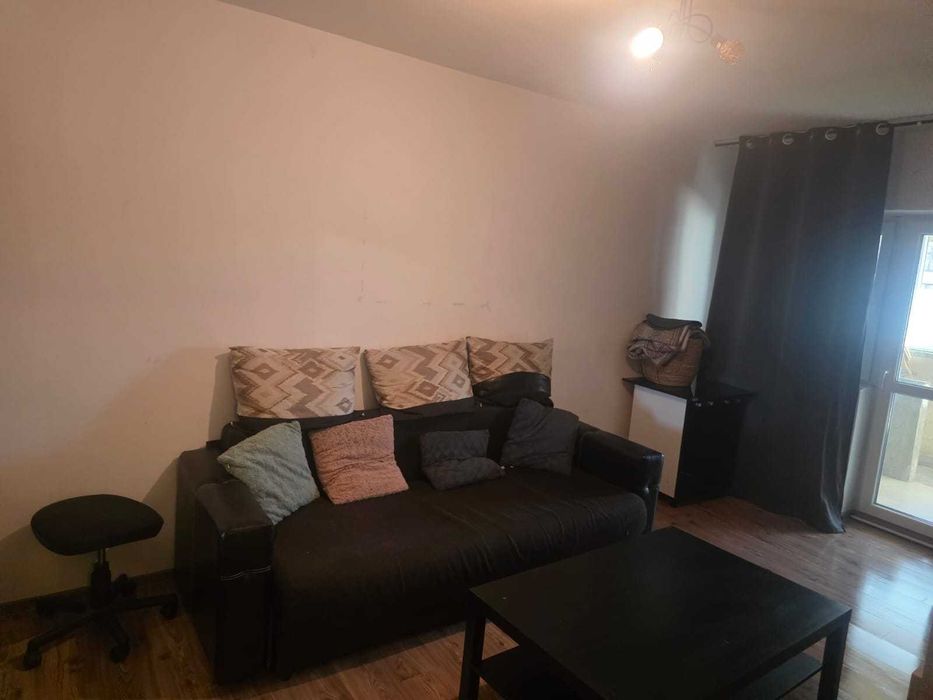 Apartament cu 2 Camere centru Hala centrala