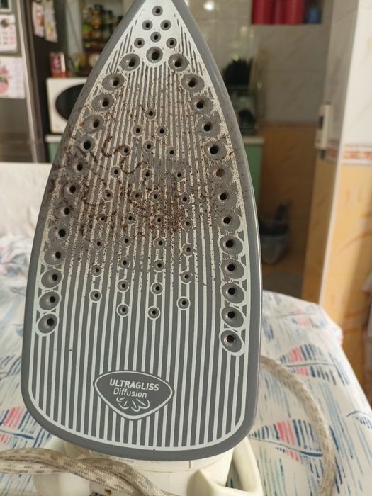 Утюг Tefal , без пара