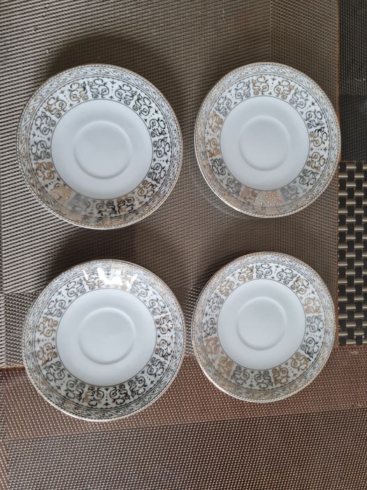 Блюдца, спецовники, краник