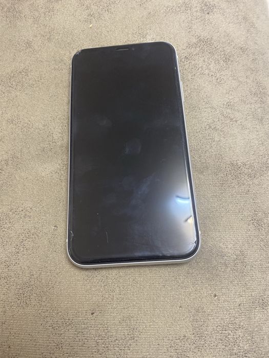 Продам XR на 128 гб