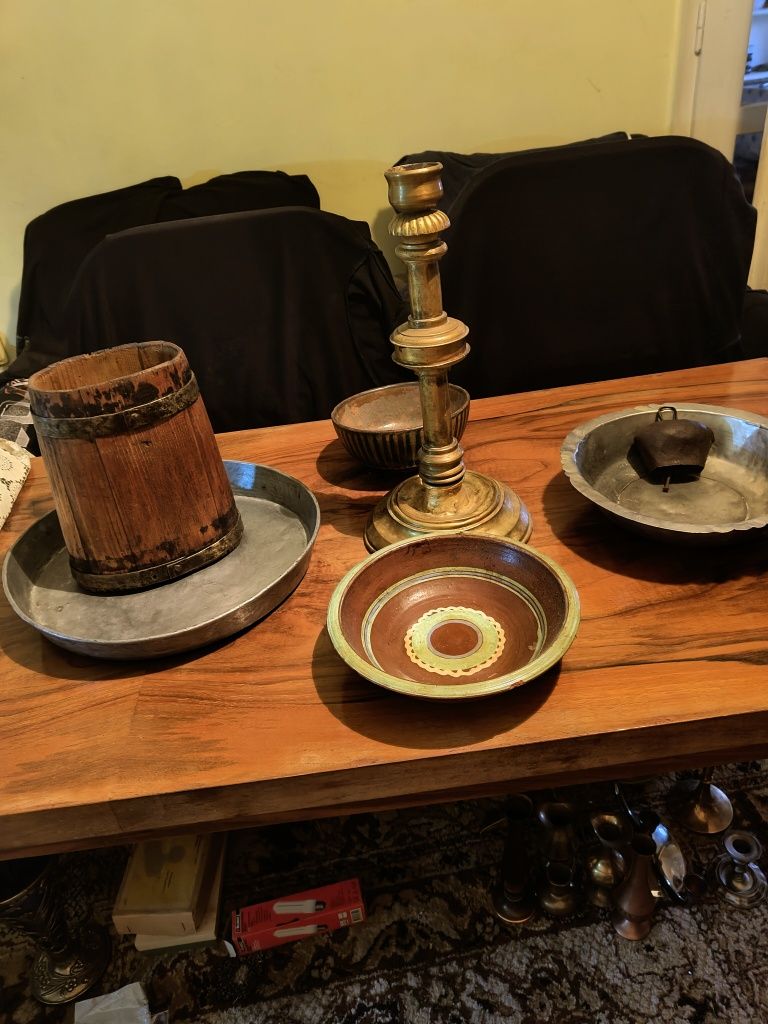 Съдинки от Възрожденска България...