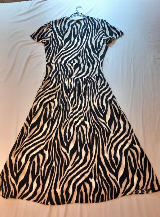 Rochie midi Reserved