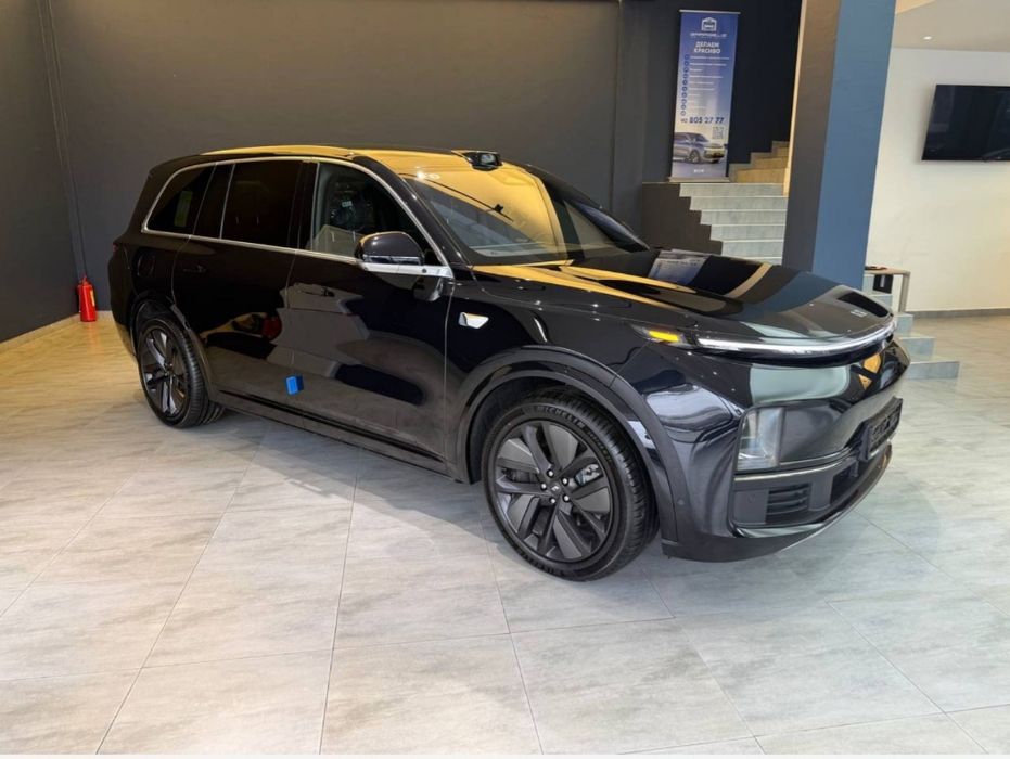 LiXiang Li L9 ULTRA 2025.