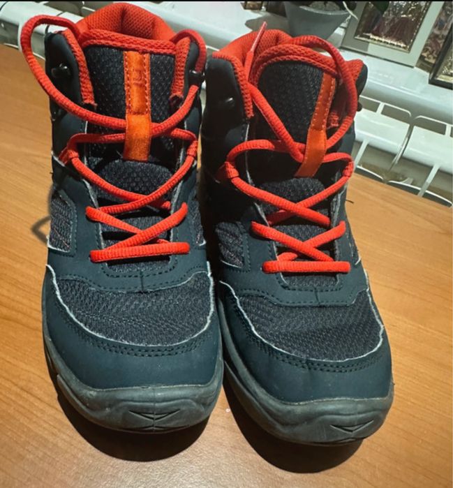 Bocanci drumeție mărimea 38