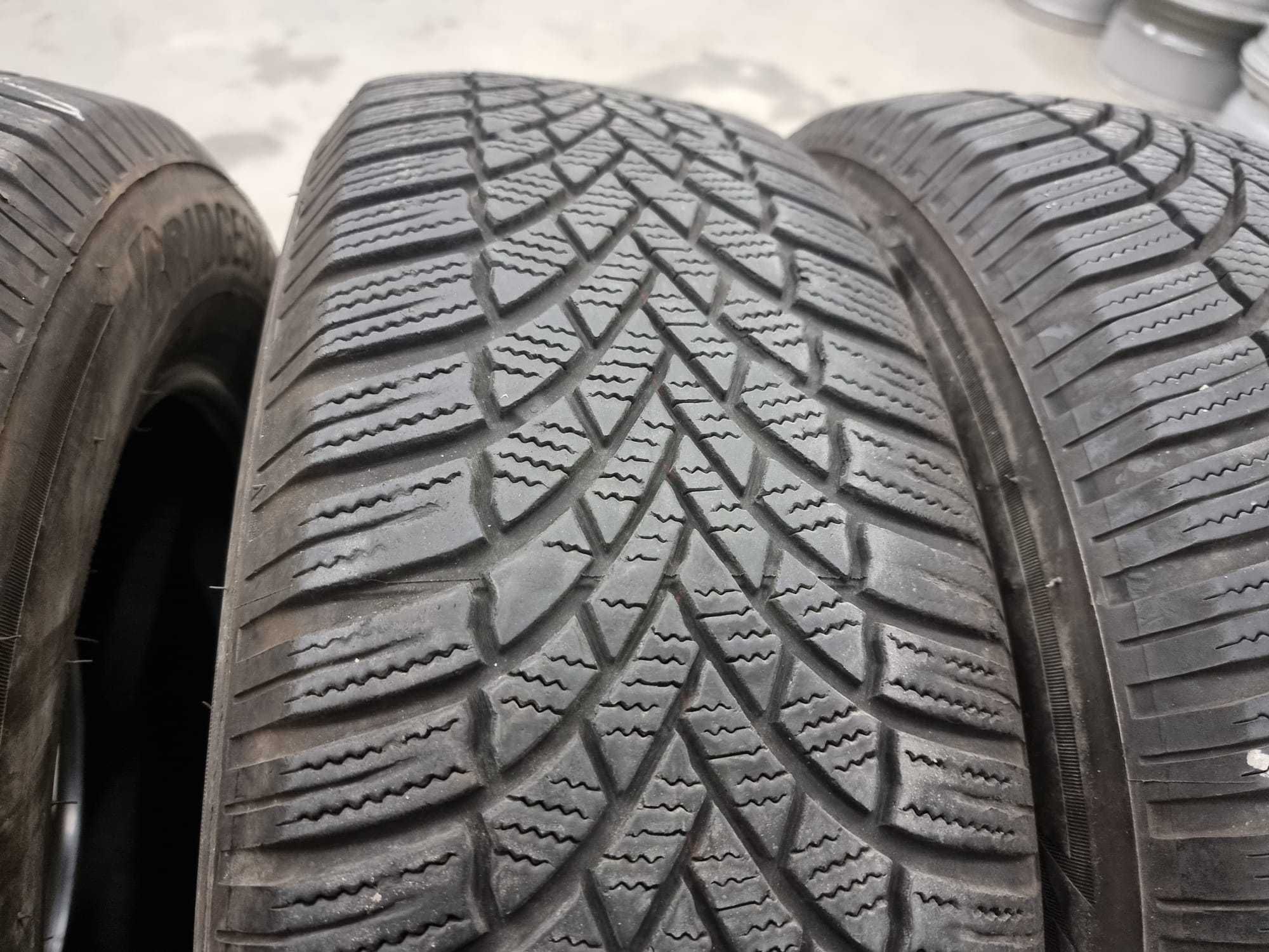 4 Anvelope IARNA 215.65.17 Bridgestone [dot 2021]; stare foarte buna