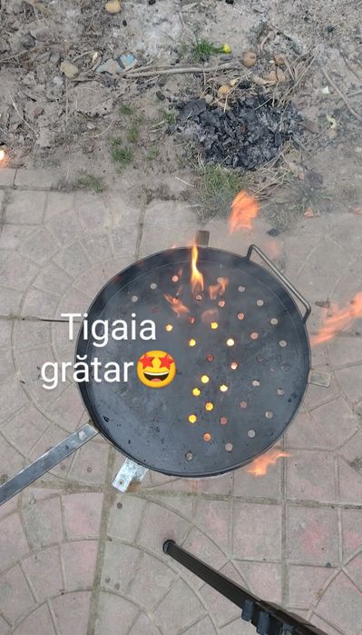 "Grătar" ultra-rapid. Set mini-soba rachetă plus tigaia smoker.