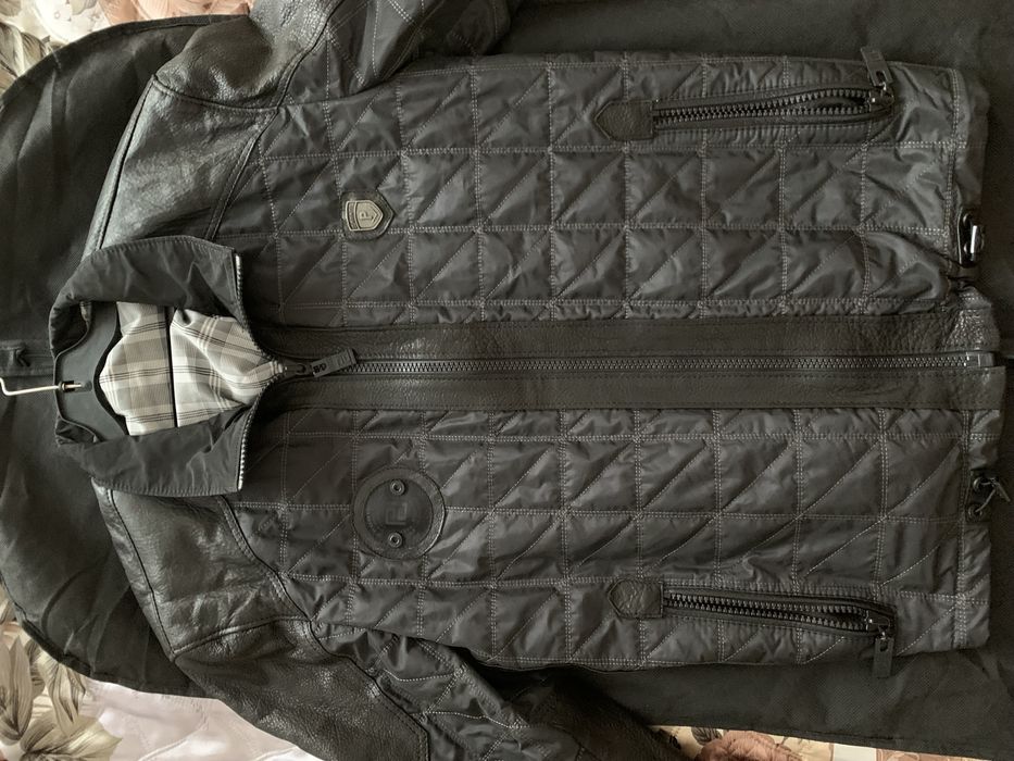 Яке Massimo Zardi