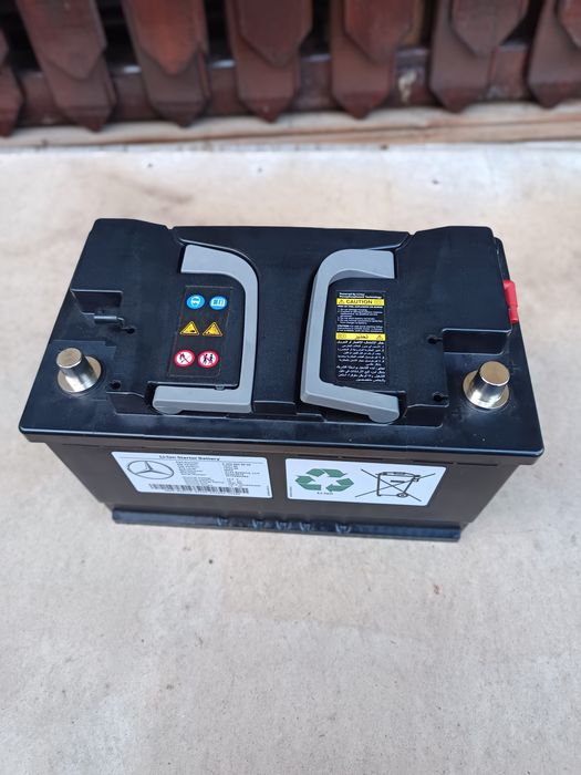 Литиево йонен,тягов,стартов акумулатор Мерцедес