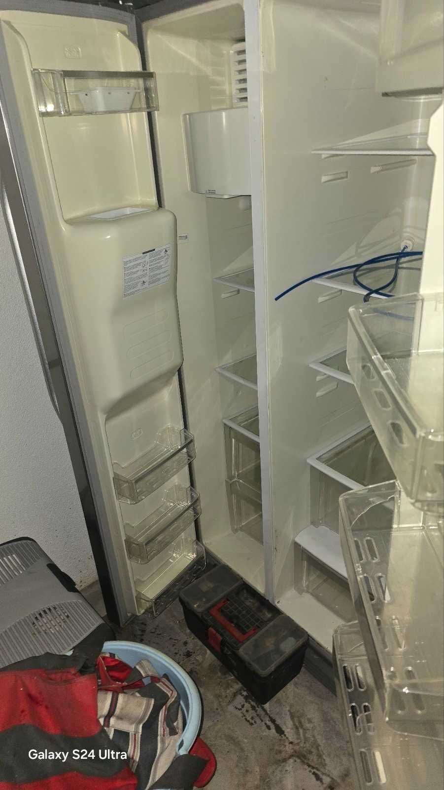 Американски хладилник Hotpoint