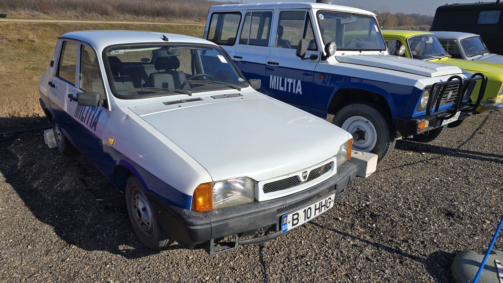 Aro Militia 4x4 Benzina reconditionat