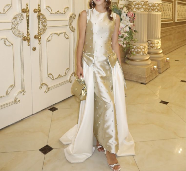 Продам Платье от Malli. Реальным покупателям есть торг