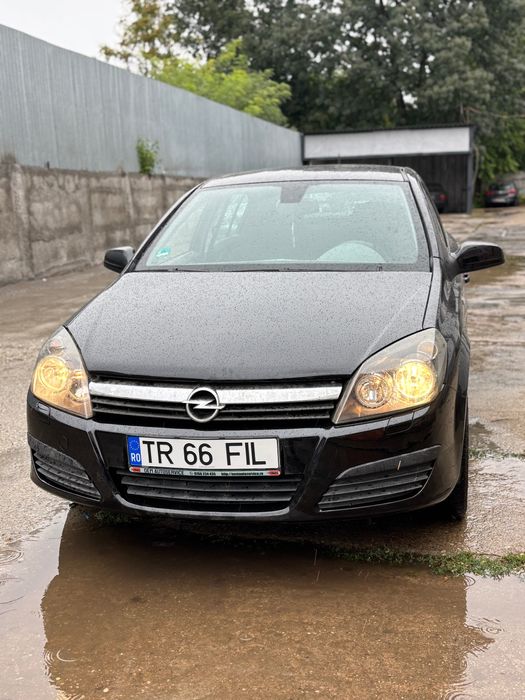 vând opel astra h