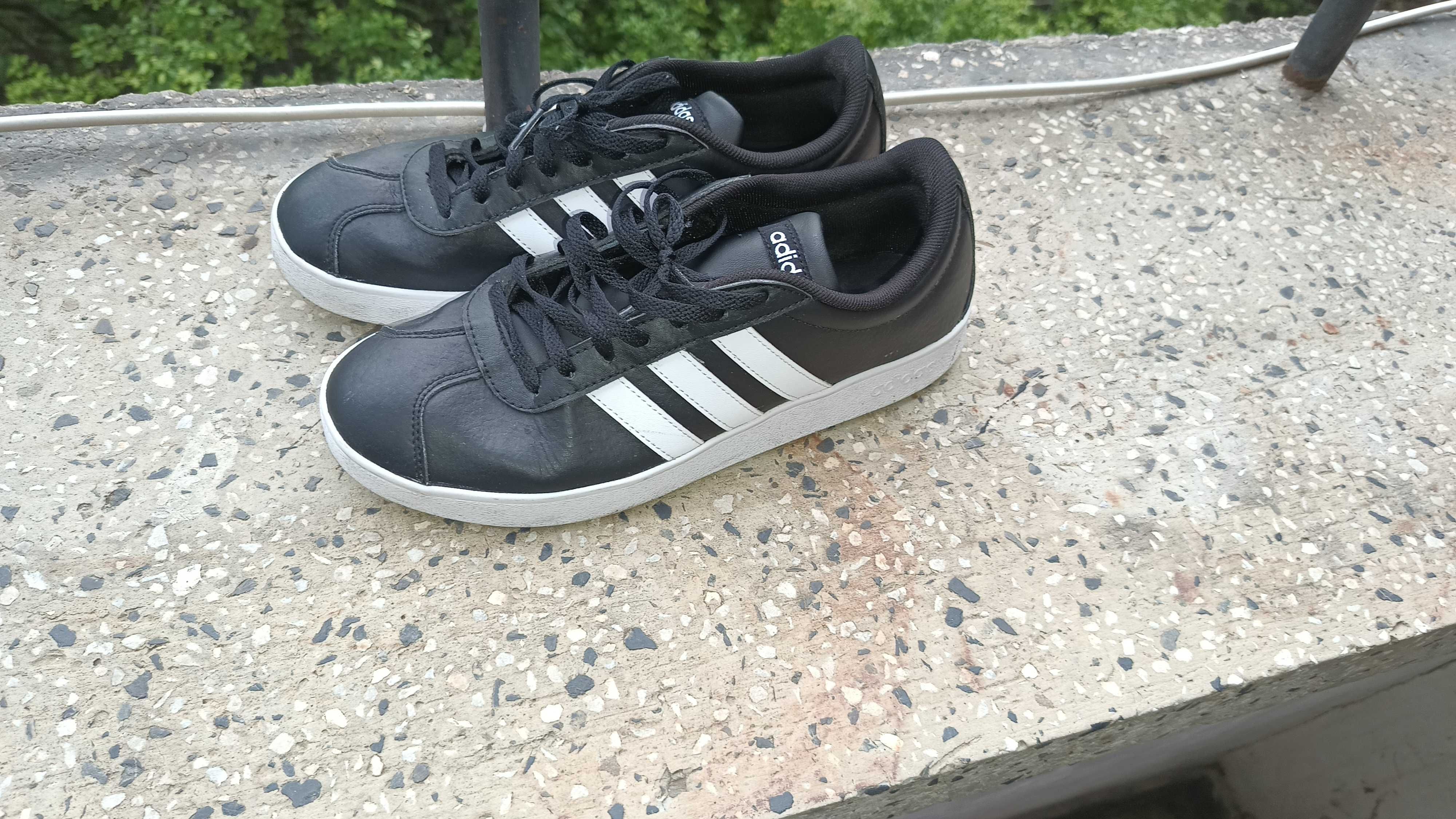 Adidas vl court 41