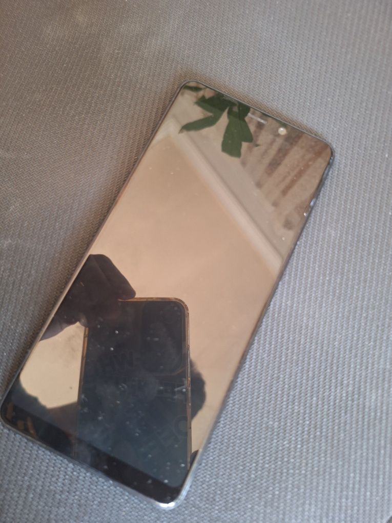 Samsung A9 138gb
