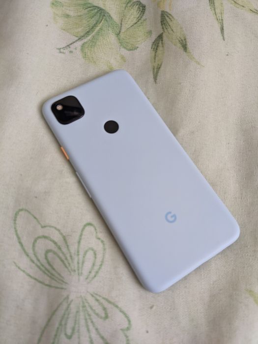 Google pixel 4a (ЗА ЧАСТИ)