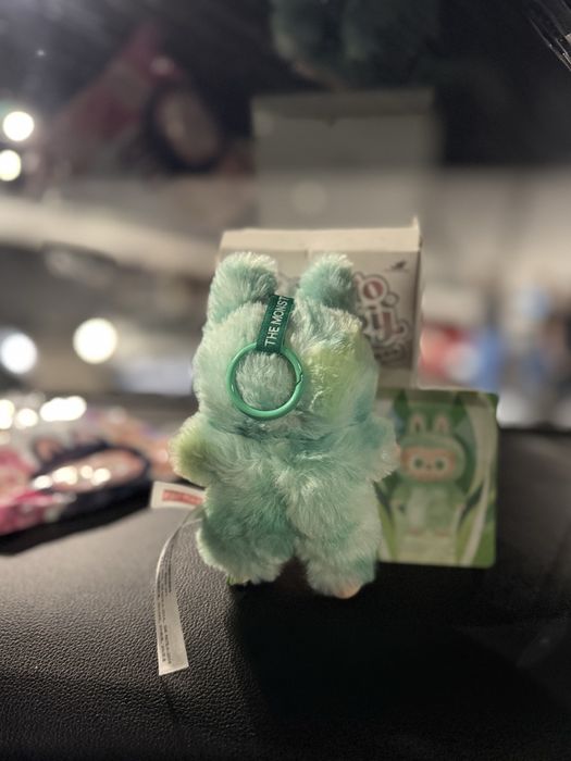 labubu big into energy serenity verde full box popmart
