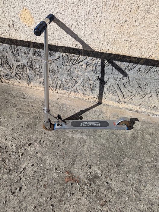 Trotinetă pentru copii