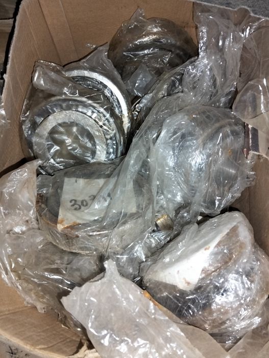 Vând rulmenți noi de toate dimensiunile