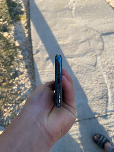 Iphone 11 pro ideal 250$