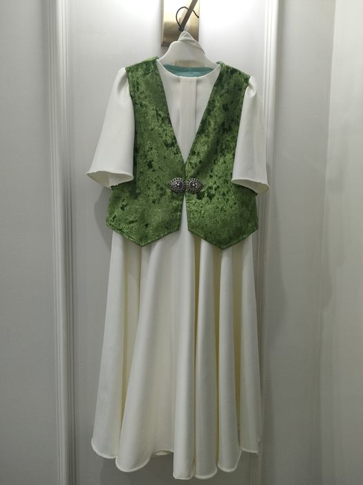 Продам платье,  нарядные