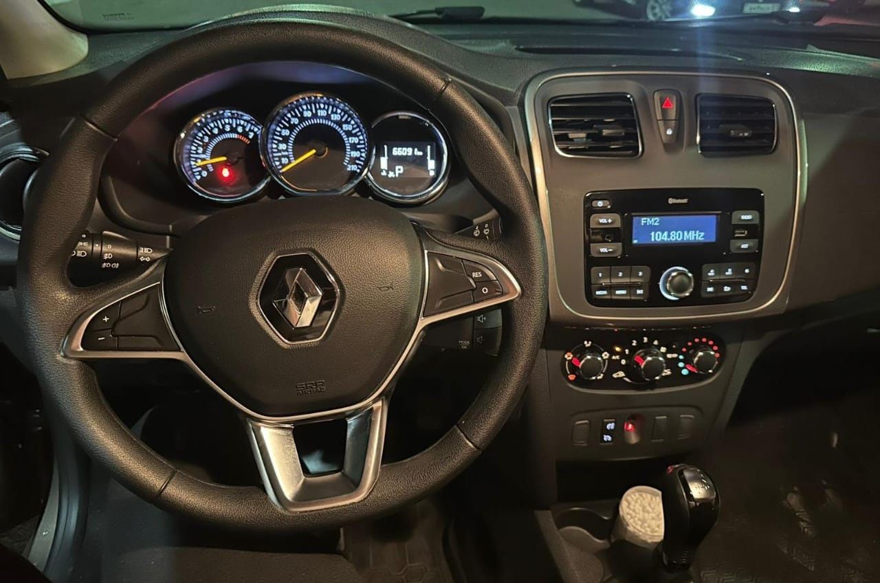 Продам Logan stepway 2021г.