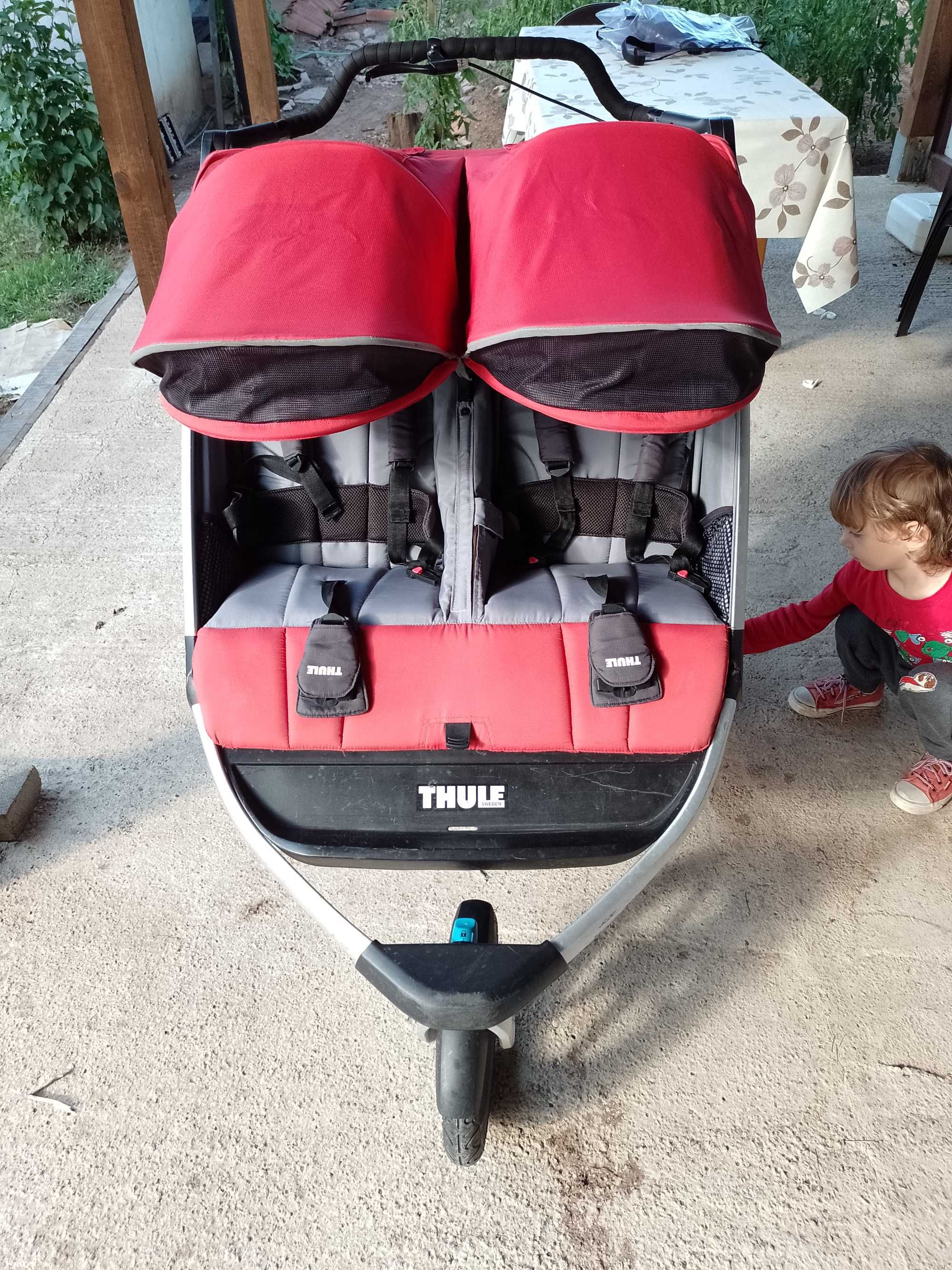 Количка за близнаци Thule Urban Glide 2