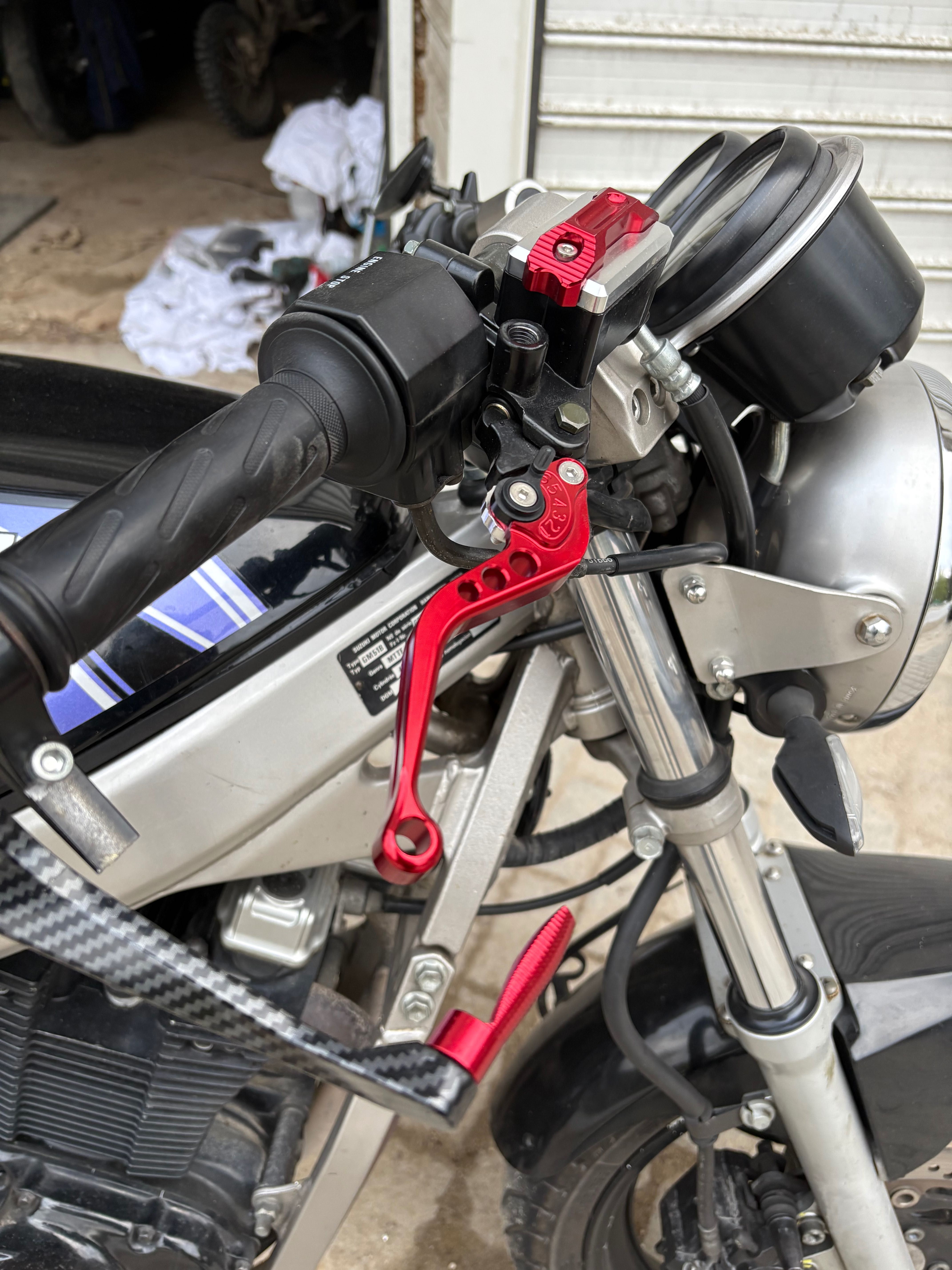 Продавам Suzuki GS500E
