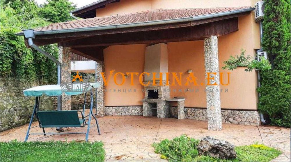 Продава се Къща в с. Рогачево, Област Добрич - 138 кв.м за 943 €/кв.м - Снимка #2